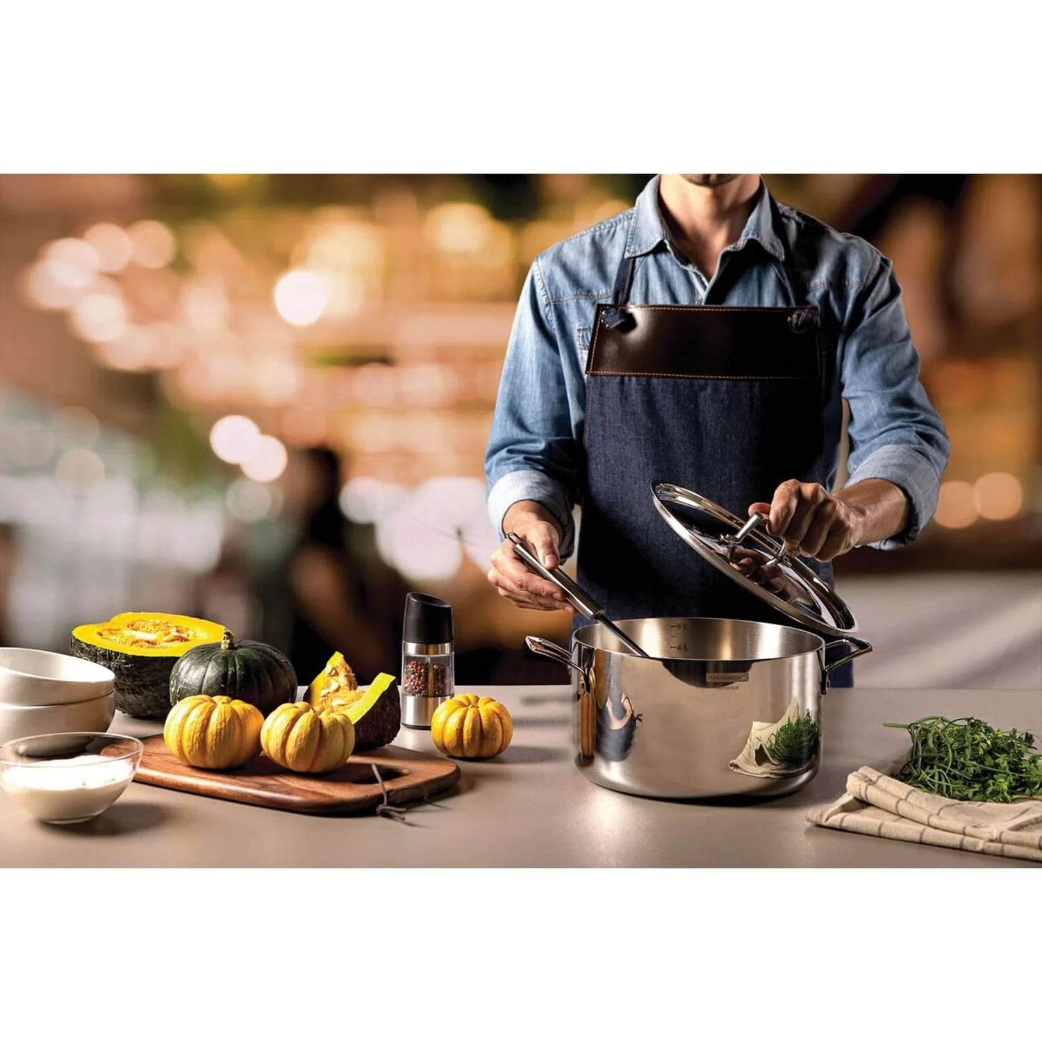 Tramontina Grano 3-Ply Stainless Steel Deep Casserole 24cm (5.8l) - Image 3