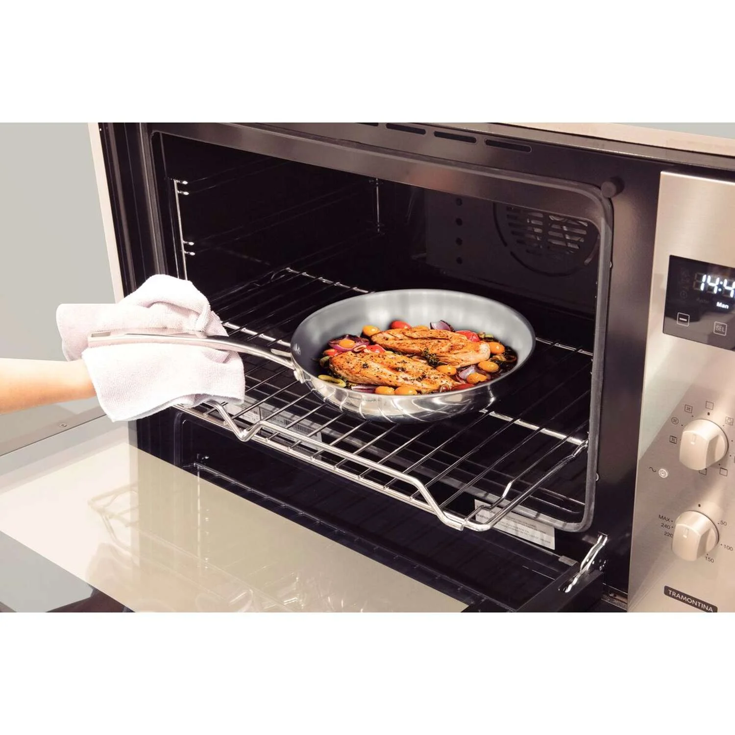 Tramontina Grano 3-Ply Stainless Steel Frying Pan 20cm (1.2l) - Image 5