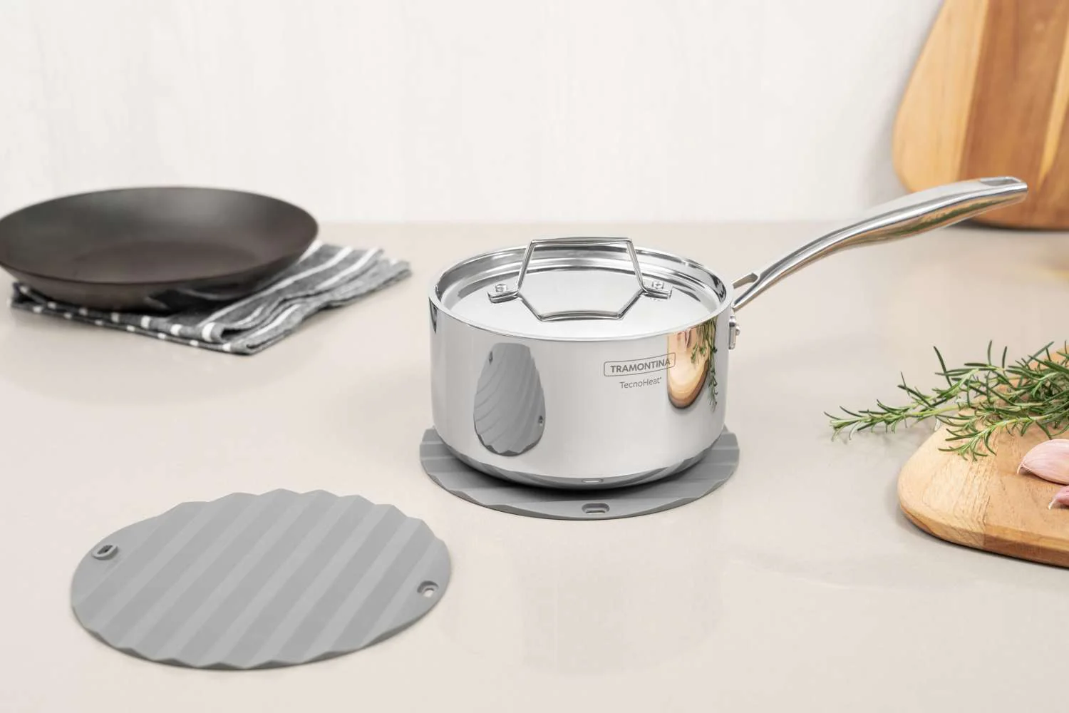 Tramontina Grano 3-Ply Stainless Steel Saucepan 16cm (1.7l) - Image 13