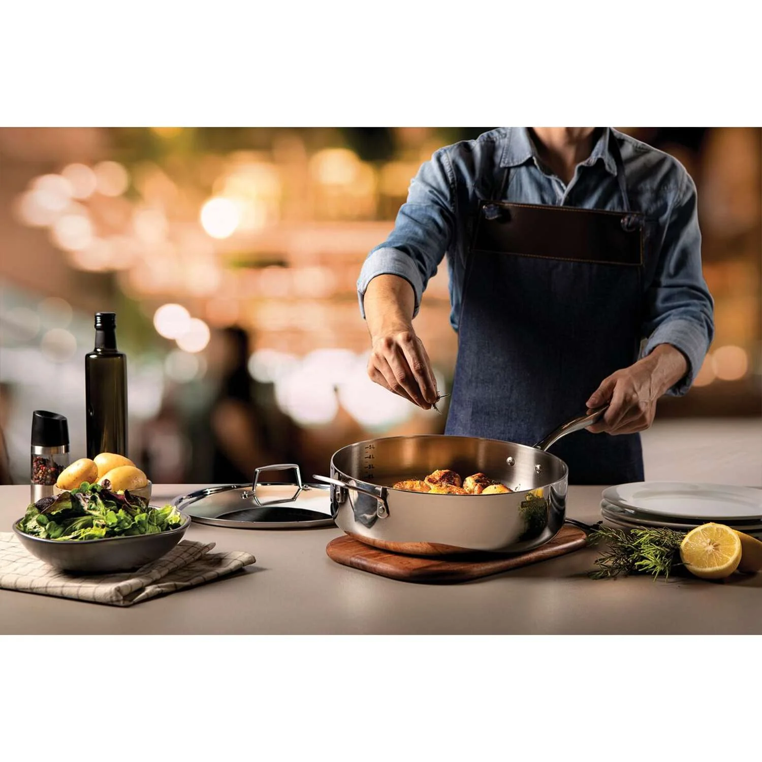 Tramontina Grano 3-Ply Stainless Steel Saute Pan with lid 30cm (5.6l) - Image 4