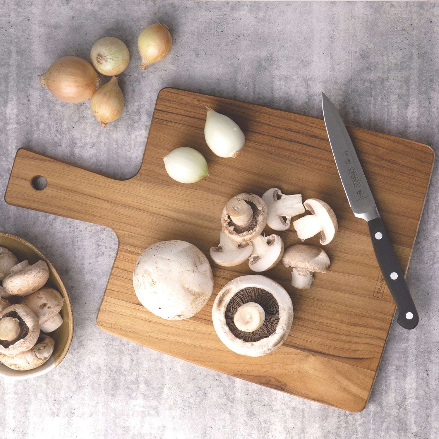 Tramontina Chopping Board 34cm x 23cm - Image 5