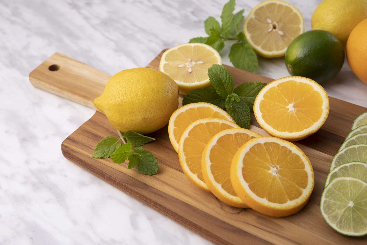 Tramontina Chopping Board 48cm x 19.5cm - Image 5