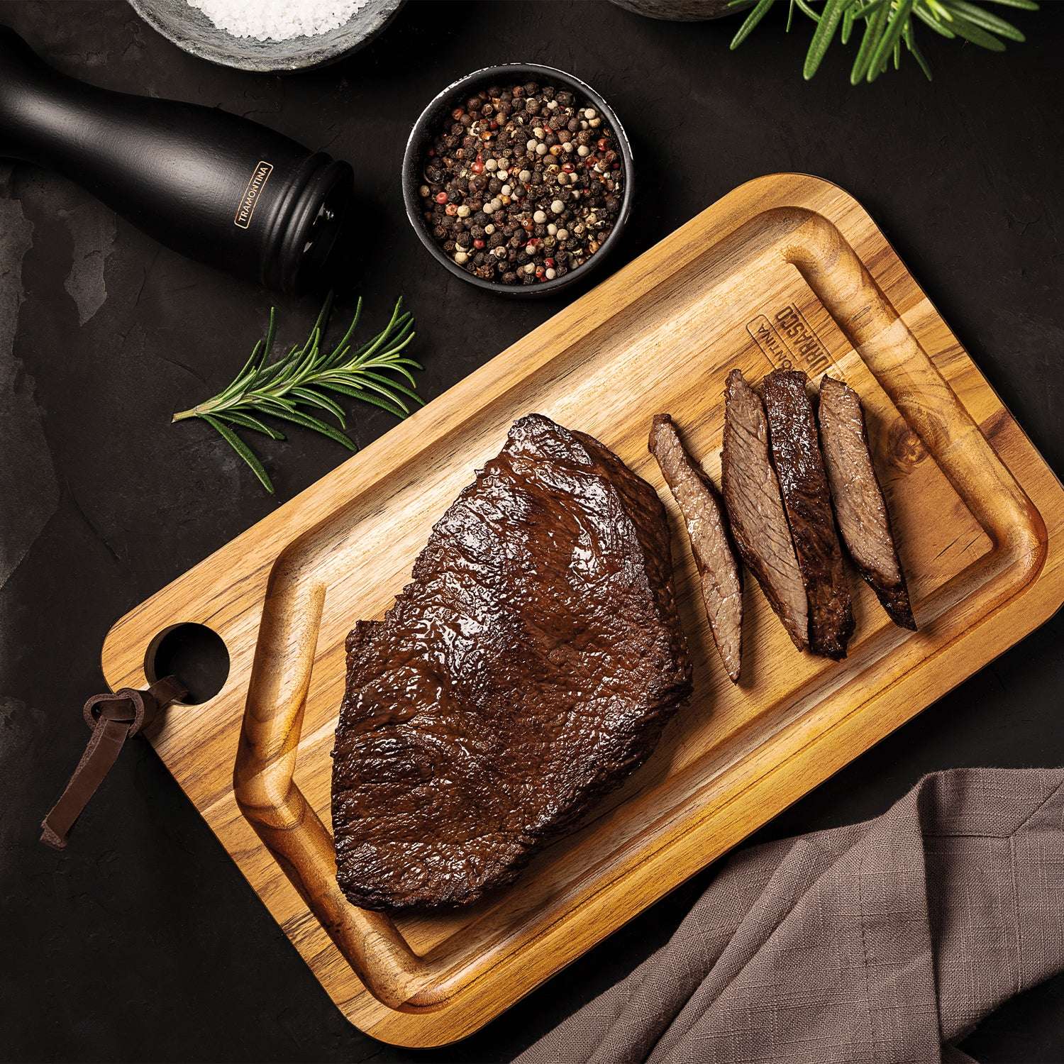 Tramontina Chopping Board 49cm x 28cm - Image 5