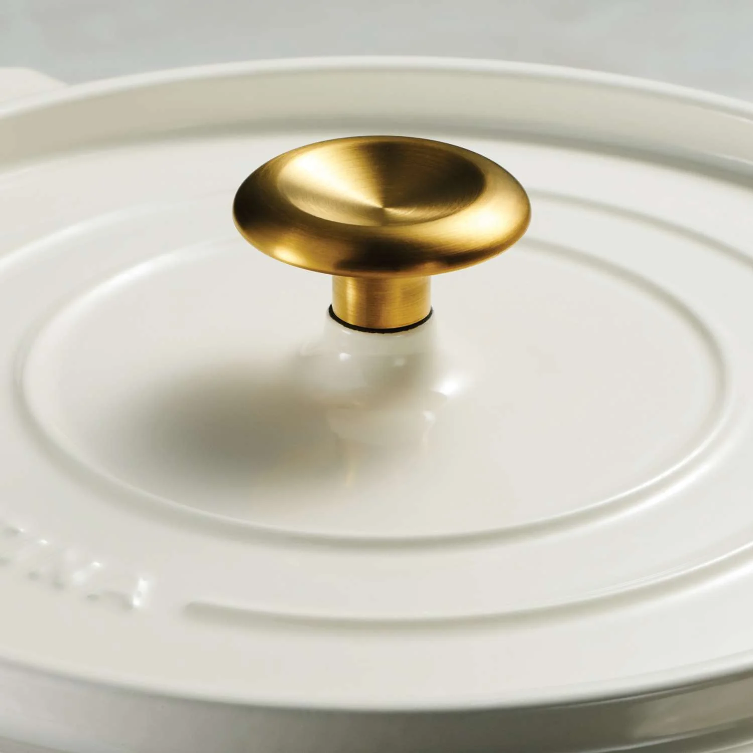 Tramontina Enamelled Cast Iron Casserole 22 cm (White) - Image 5
