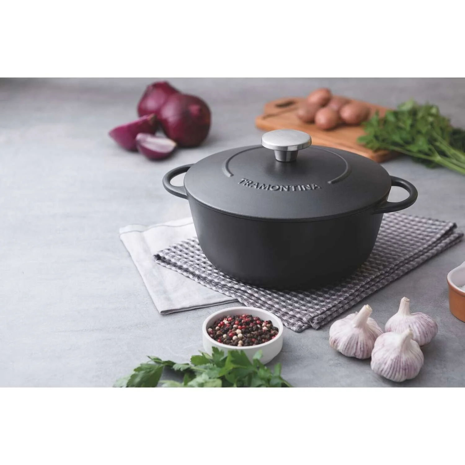 Tramontina Enamelled Cast Iron Casserole Dish 24cm (4l) - Image 4