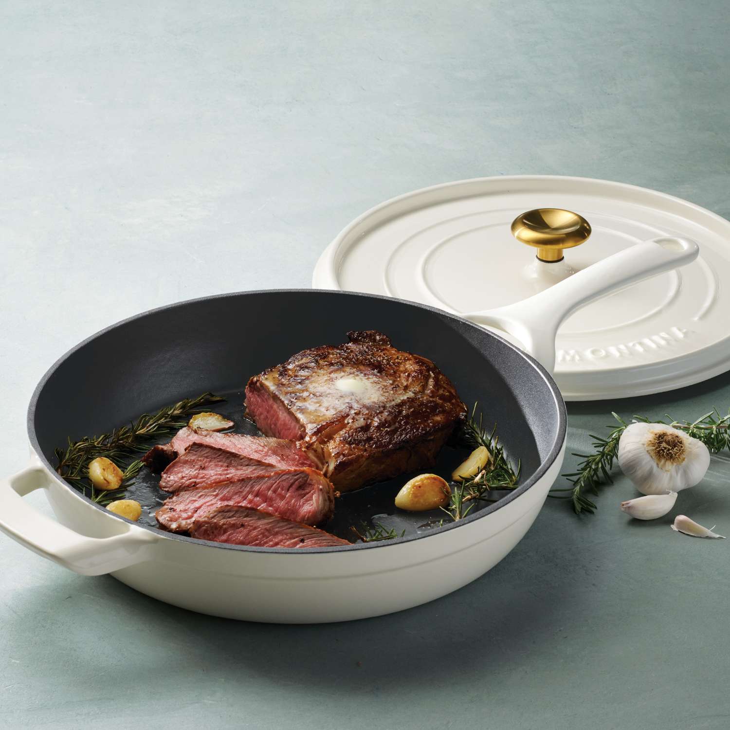 Tramontina Enamelled Cast Iron Saute Pan 30 cm (White) - Image 10
