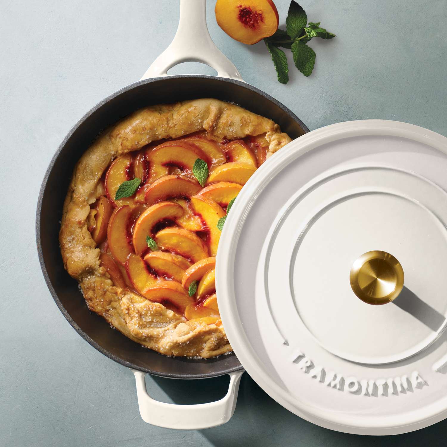 Tramontina Enamelled Cast Iron Saute Pan 30 cm (White) - Image 9