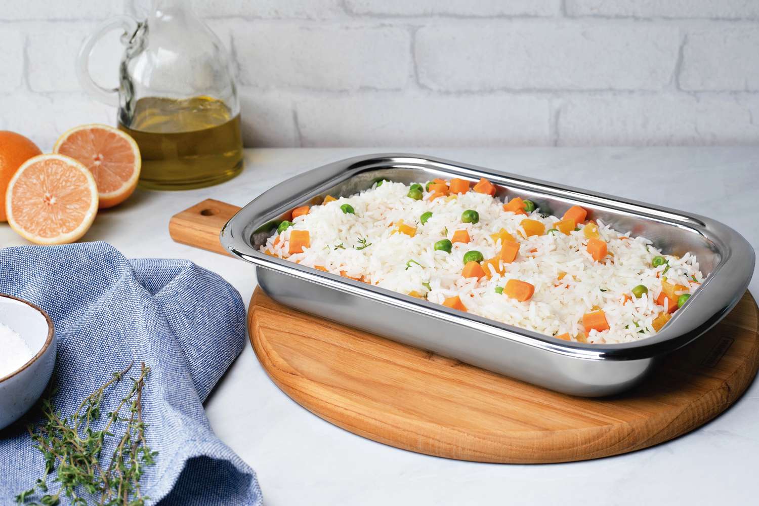 Tramontina Stainless Steel Prep Tray 47.6cm x 31.1cm (5.8 litres) - Image 8